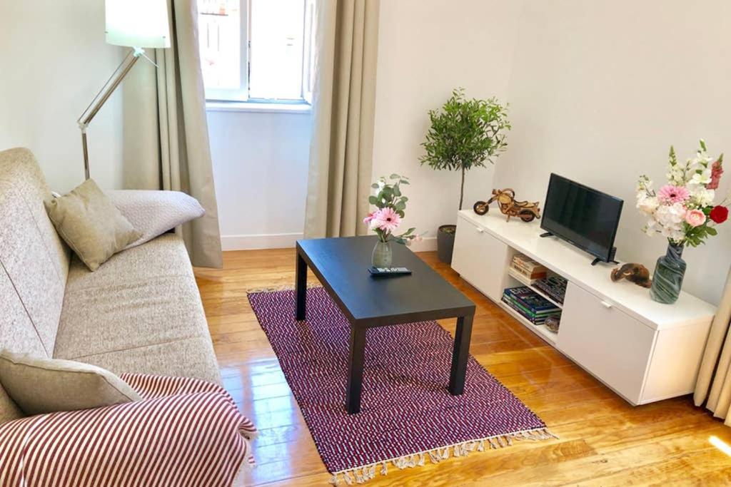 32 3 - Lisbon City Life Private Apartment, Bairro Alto Екстериор снимка