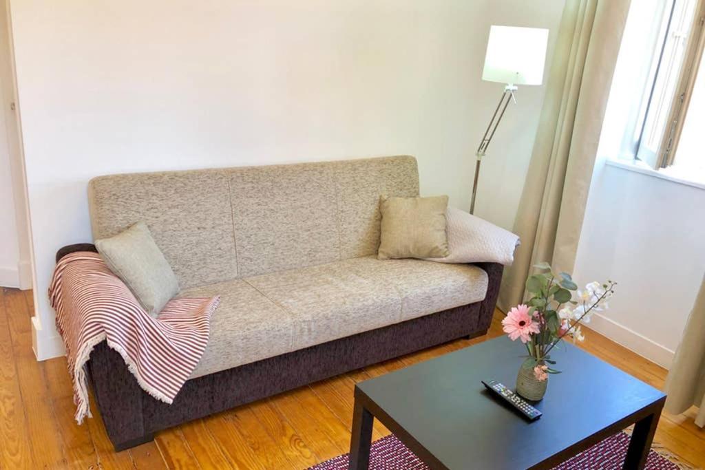 32 3 - Lisbon City Life Private Apartment, Bairro Alto Екстериор снимка